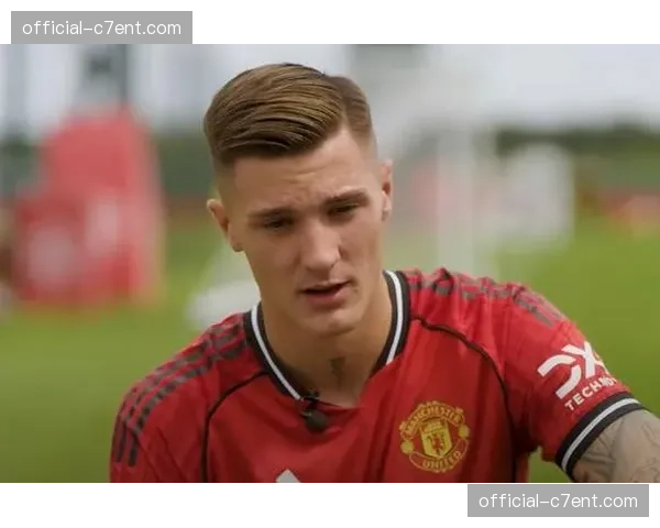 谢什科与姆伯莫有望玫瑰德比复出曼联锋线危机暂缓